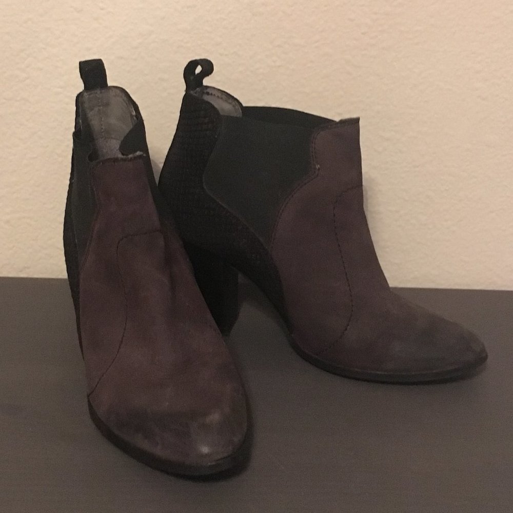 Textured Booties Size 7